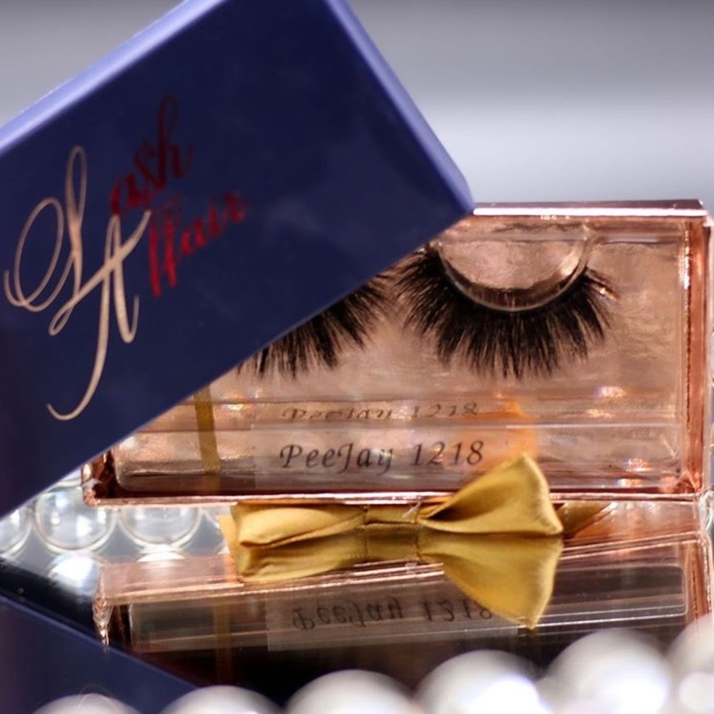 Eyelashes !